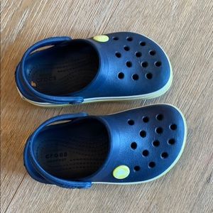 Crocs toddler size 8 Blue